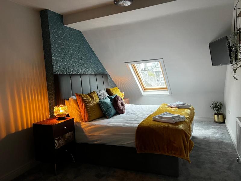 Woodquay House - image 12