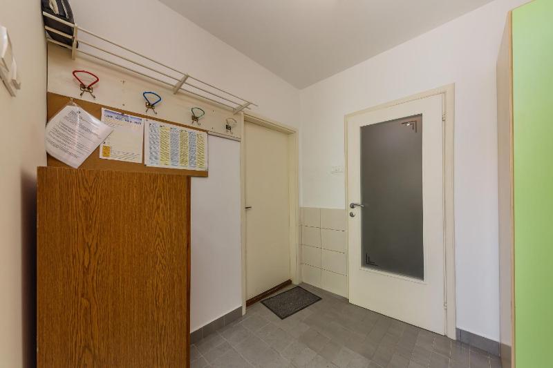 Apartments Jelen - image 16