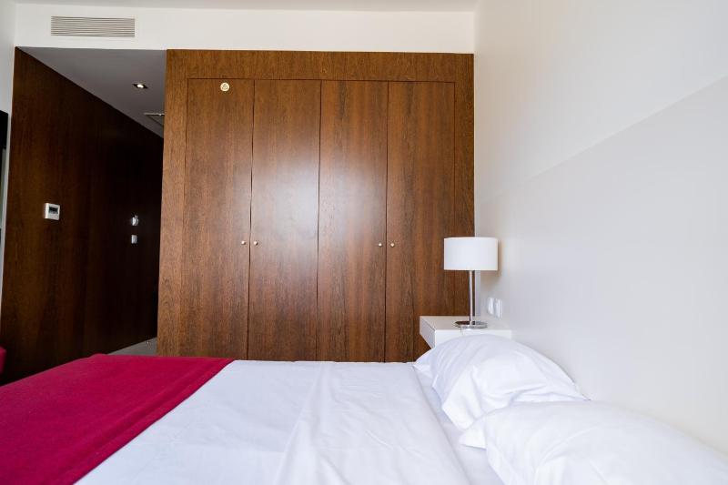 Standard Double Room image 3