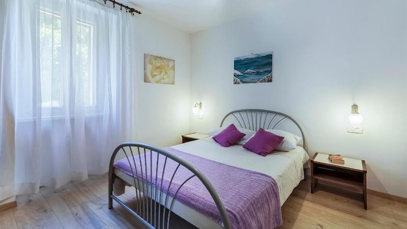 Villa Ana by Villas Holiday - image 12