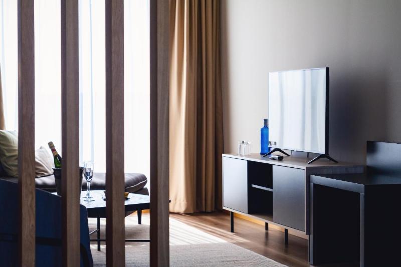 Select Porto - image 7