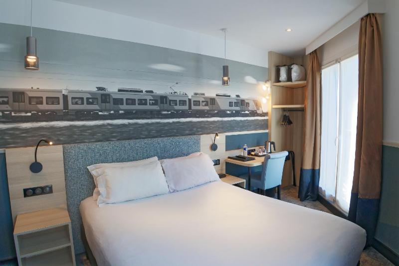 Privilege Double or Twin Room image 3