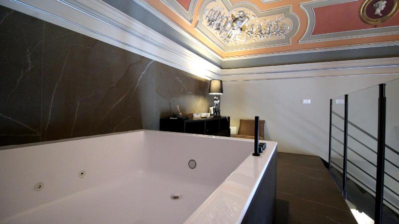 Duomo Housing Catania Le Suites - image 6