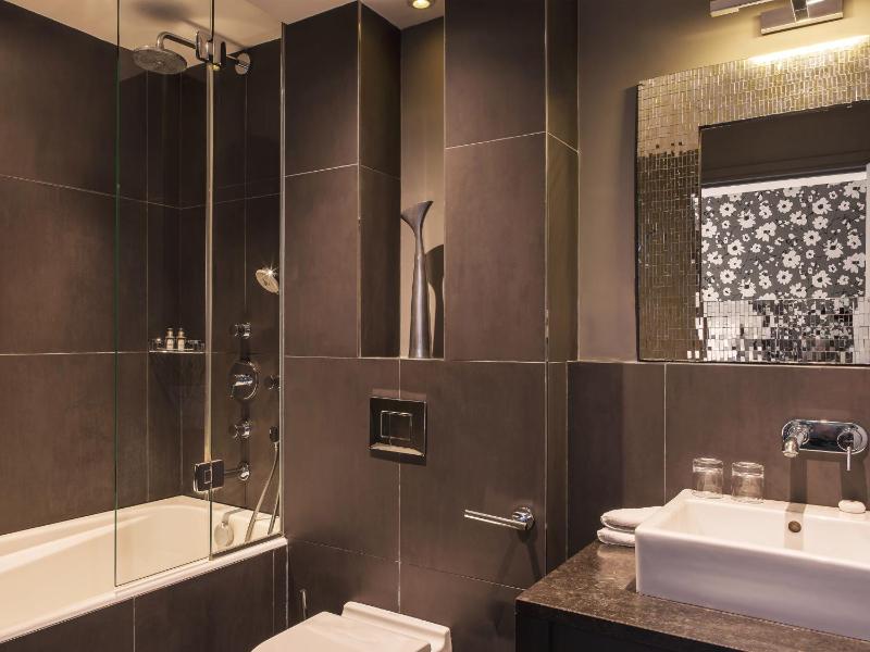 Superior Room image 3