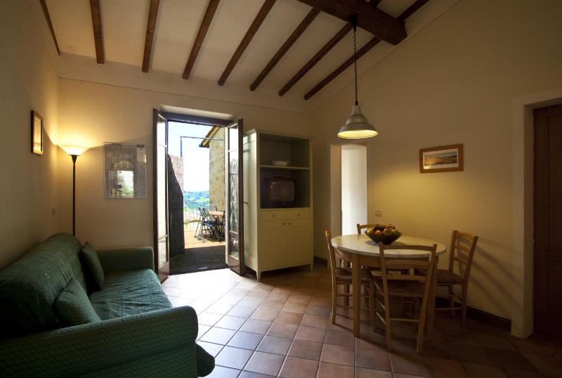 One-Bedroom Apartment with Terrace (4 Adults) image 4