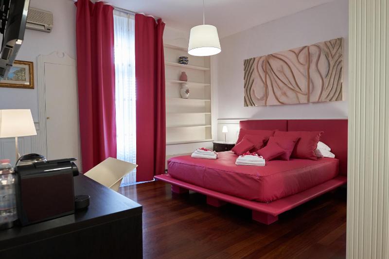B&B Milleduecento Luxury Room - image 45