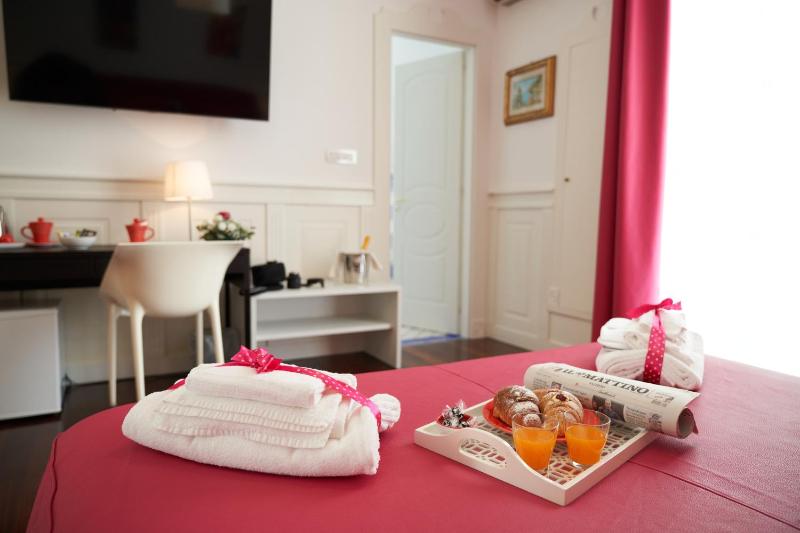 B&B Milleduecento Luxury Room - image 40