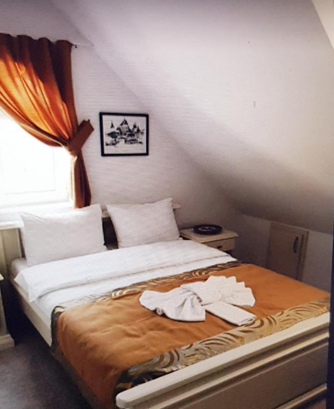 Budget Double Room image 1