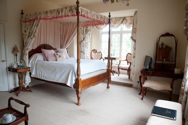 Double Room image 1