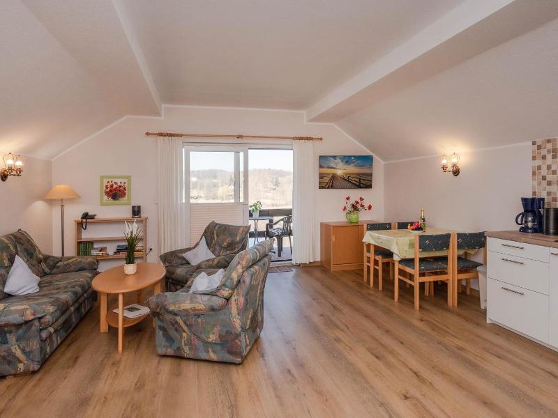 Apartment 3 (first floor) image 3