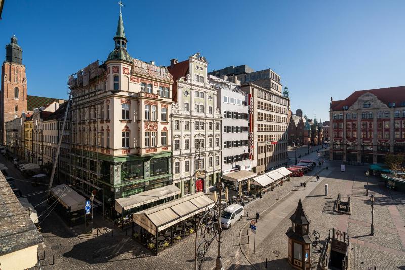 LeoApart Solny Square ApartHotel - image 3