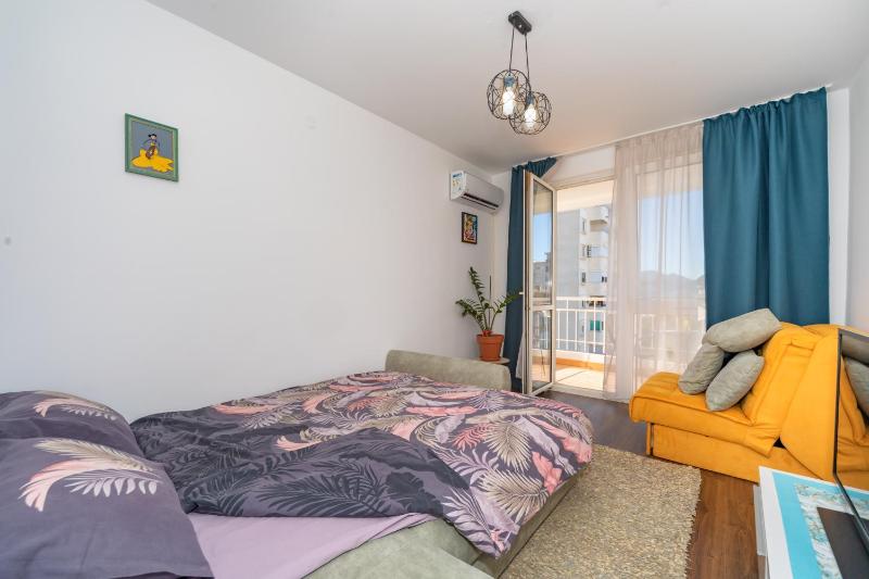 Aloha Apartman - image 8