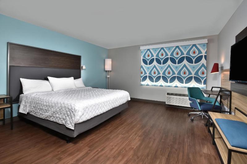 King Room image 2