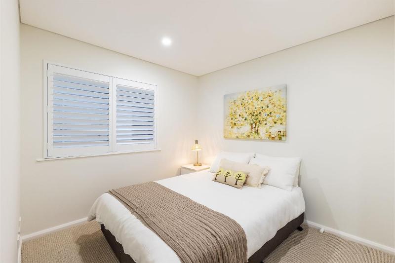 Footprints 1 6-10 Market Street - Surfside Apartments - image 41