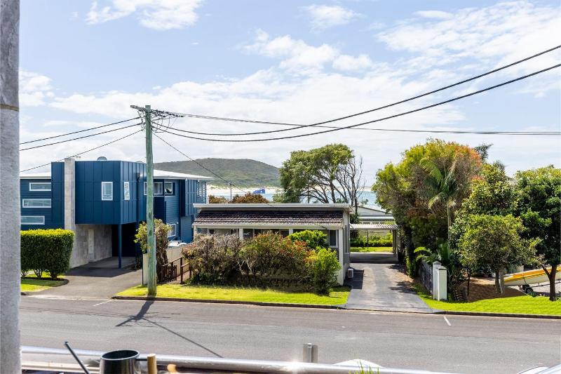 Footprints 1 6-10 Market Street - Surfside Apartments - image 25