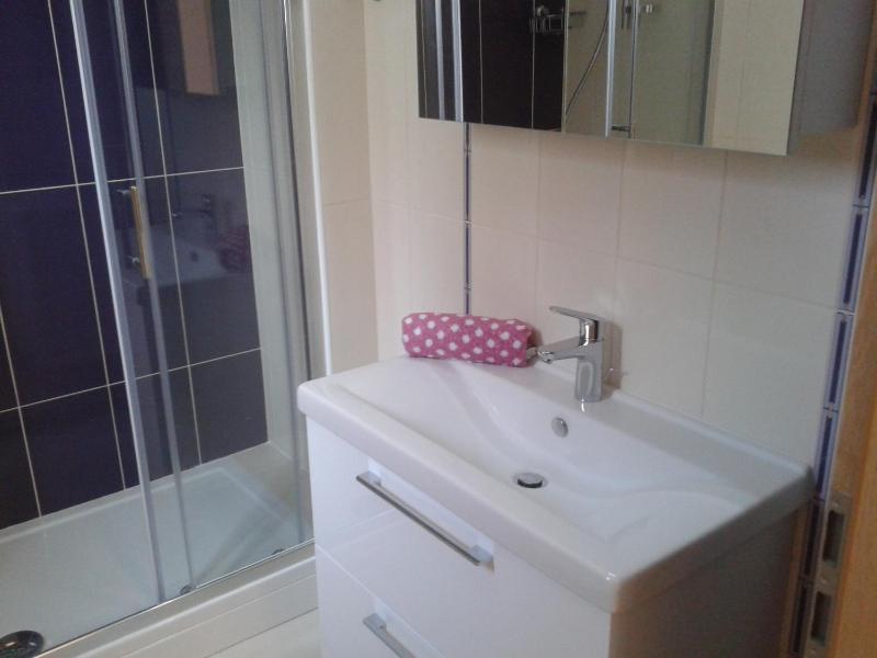 4 bedroom apartment with 3 bathrooms and private parking - Apartments Orange - image 24