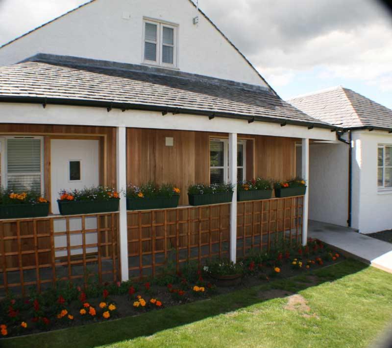 Double Room with Garden View image 4