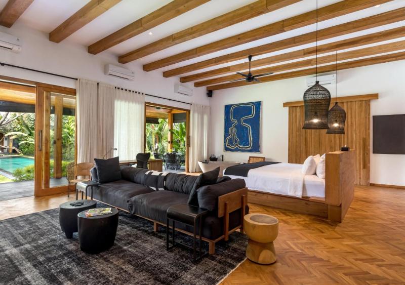 Villa Wolfe by Villa Finder - image 37