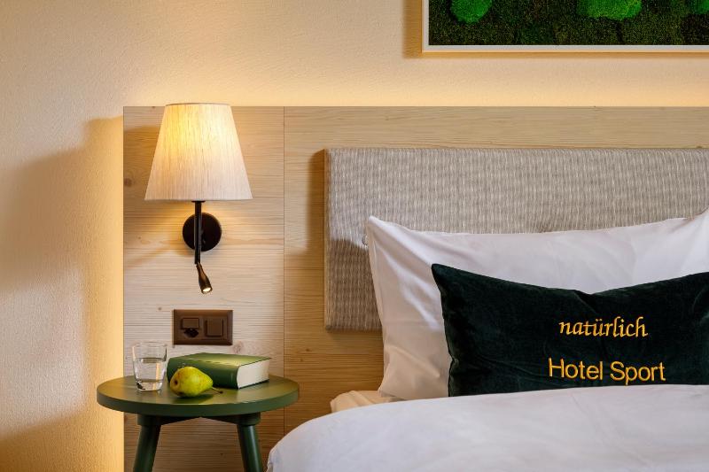 Superior Double Room image 3