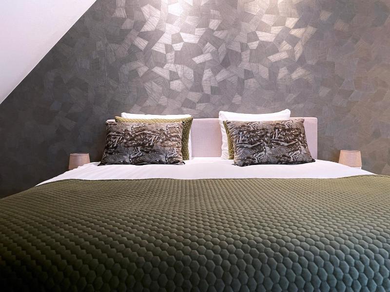 Suite image 4