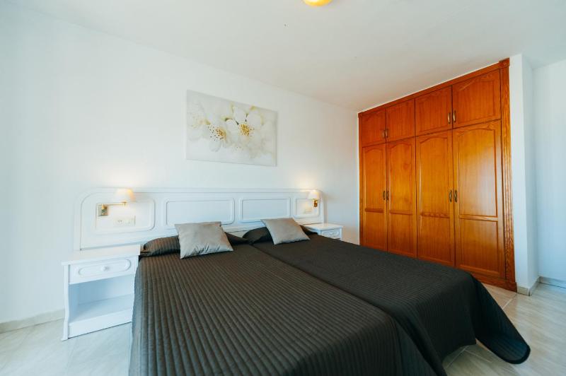 Two-Bedroom Apartment (1 - 4 Adults) image 3