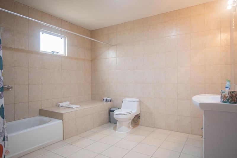 Bay Harbor Luxury 1 bedroom apartments - image 22