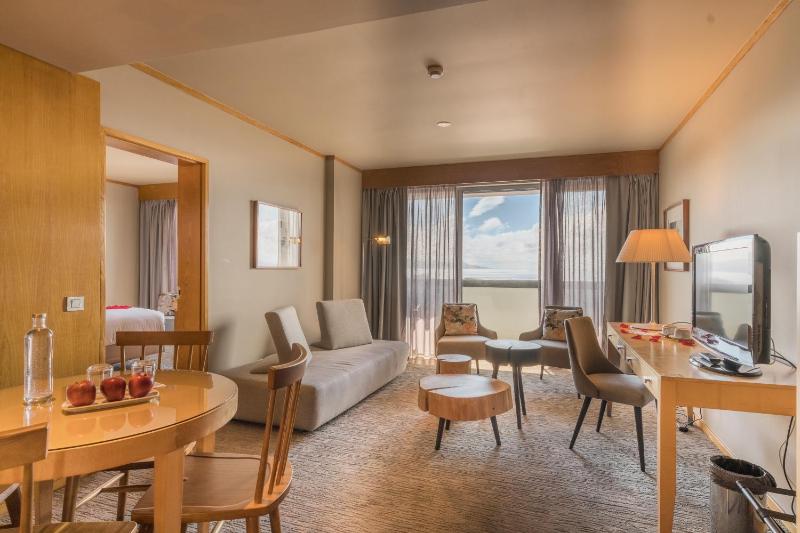 Junior Suite image 1