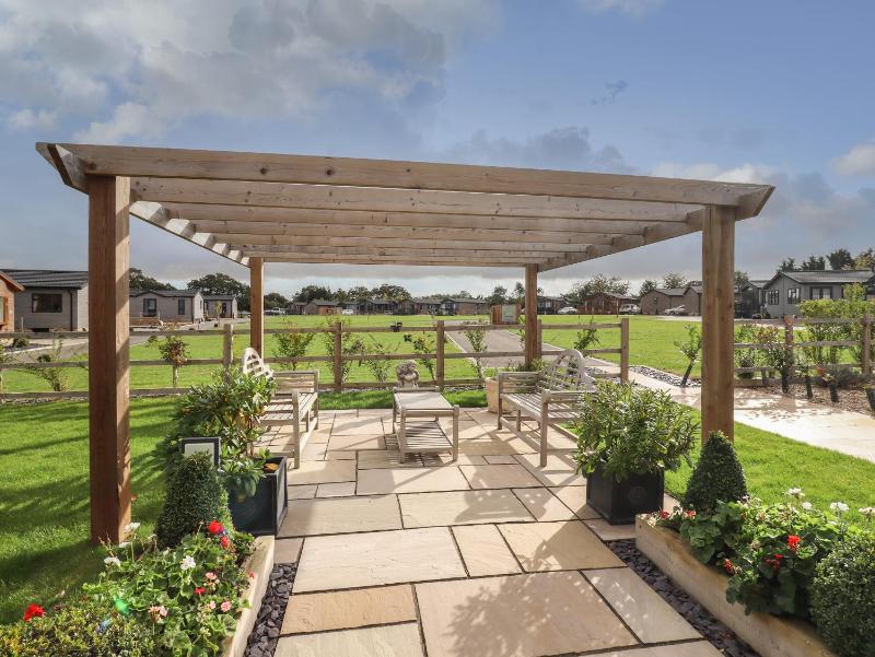 12 Bucklesham Park - image 14