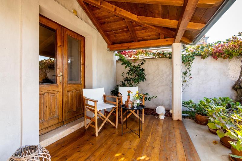 Double Room with Terrace image 3