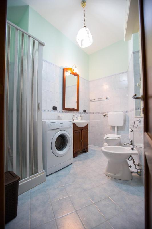Studio Apartment image 2