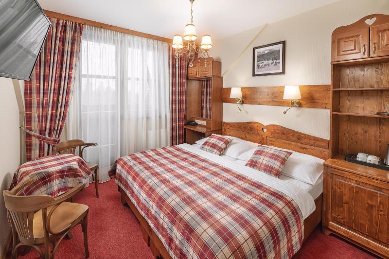 Economy Double Room image 1