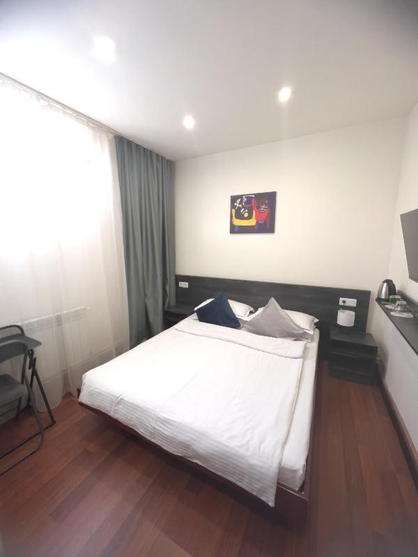 Budget Double Room image 1
