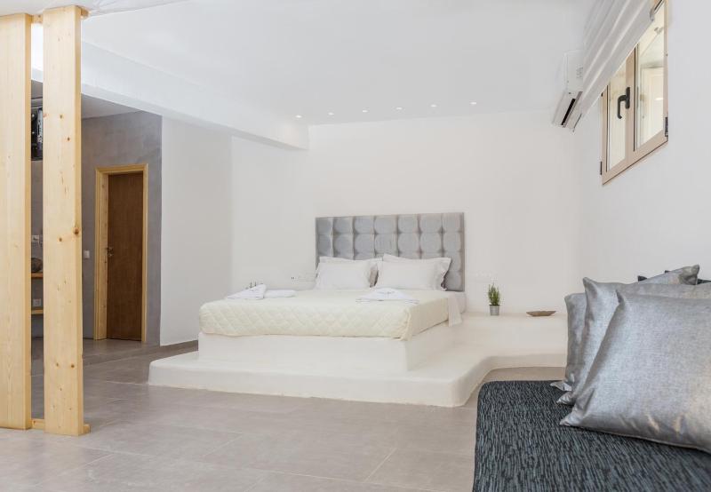 Superior Room image 3