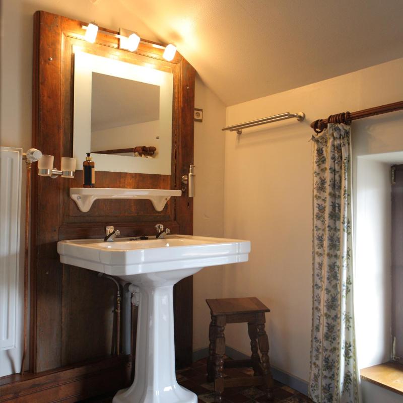 Standard Double or Twin Room image 2