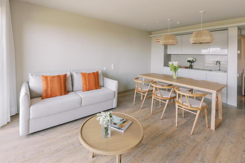 Two-Bedroom Suite image 1