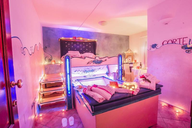 Suite image 4
