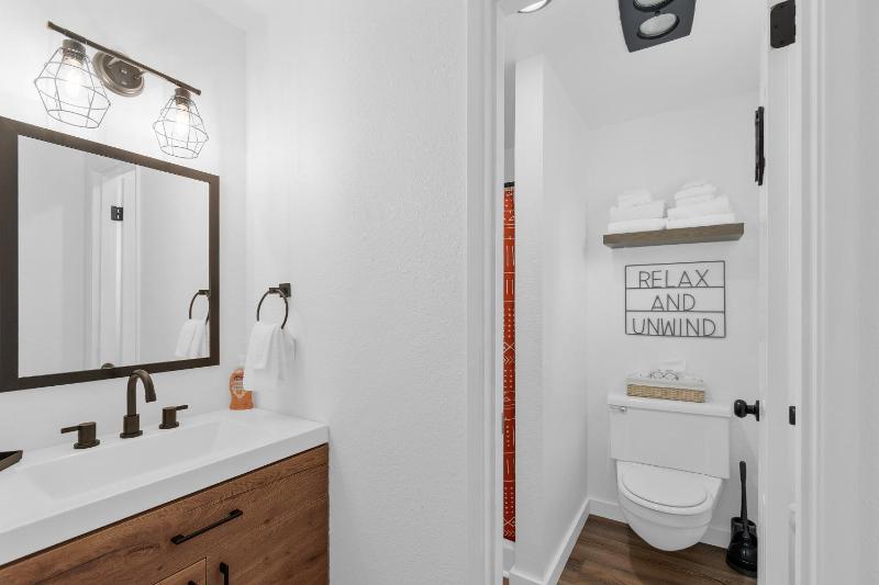 Standard Suite image 2
