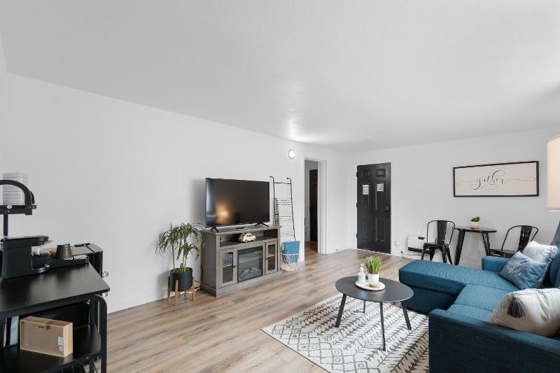 Standard Suite image 4