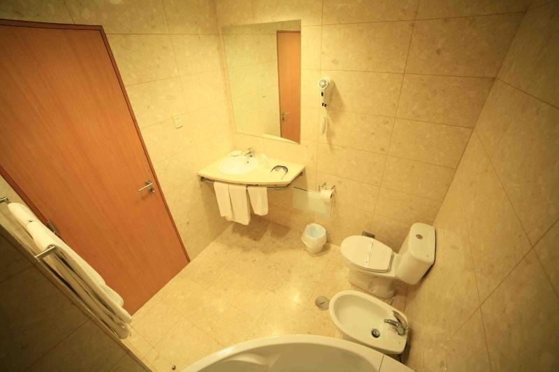Economy Single Room image 2