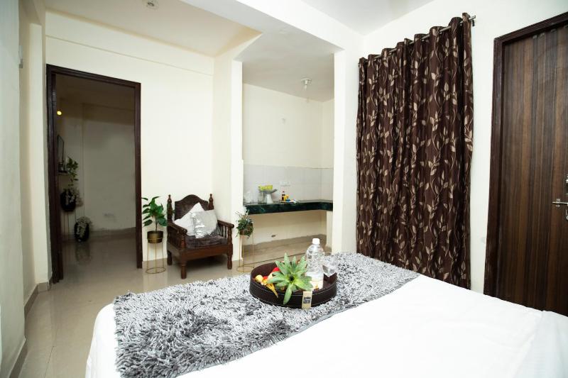 Hotel Royale Avenue - image 16