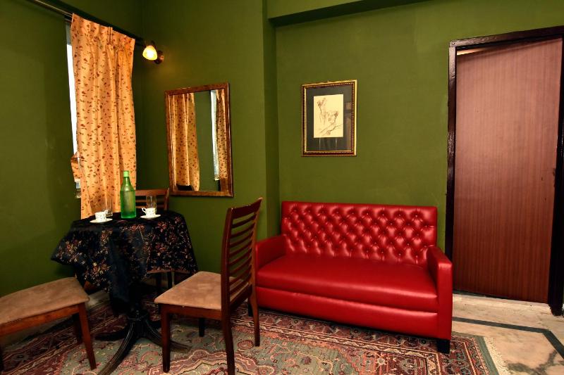 Park Circus Apartments - image 6