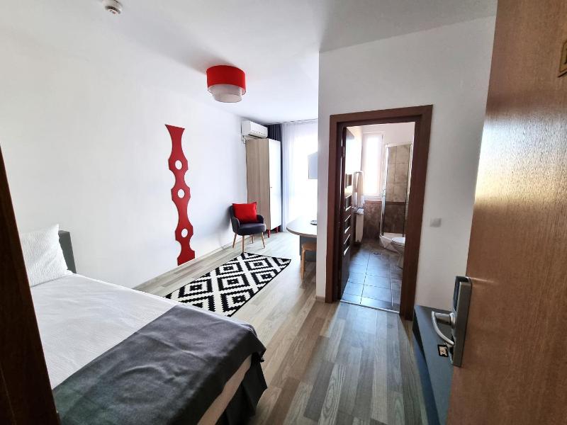 Single Room with Private Bathroom image 1