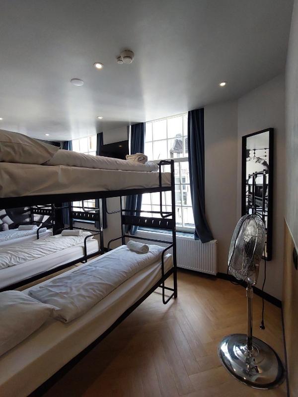 Heart of Amsterdam Hostel - image 6