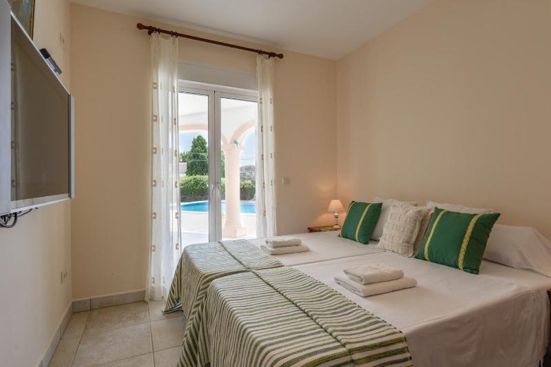 Villas Guzman - Acacias - image 4