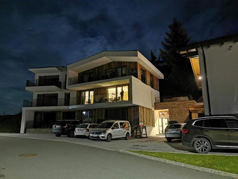 Superior Two-Bedroom Apartment with two Bathrooms and Balcony image 3