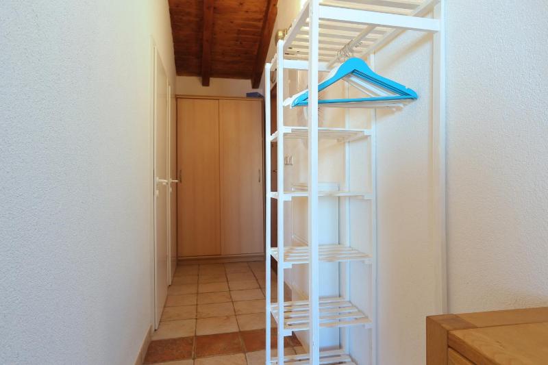 One-Bedroom Apartment with Terrace and Sea View image 2