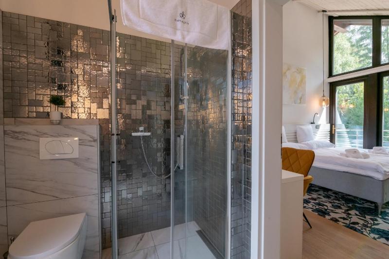 Superior Double or Twin Room image 3