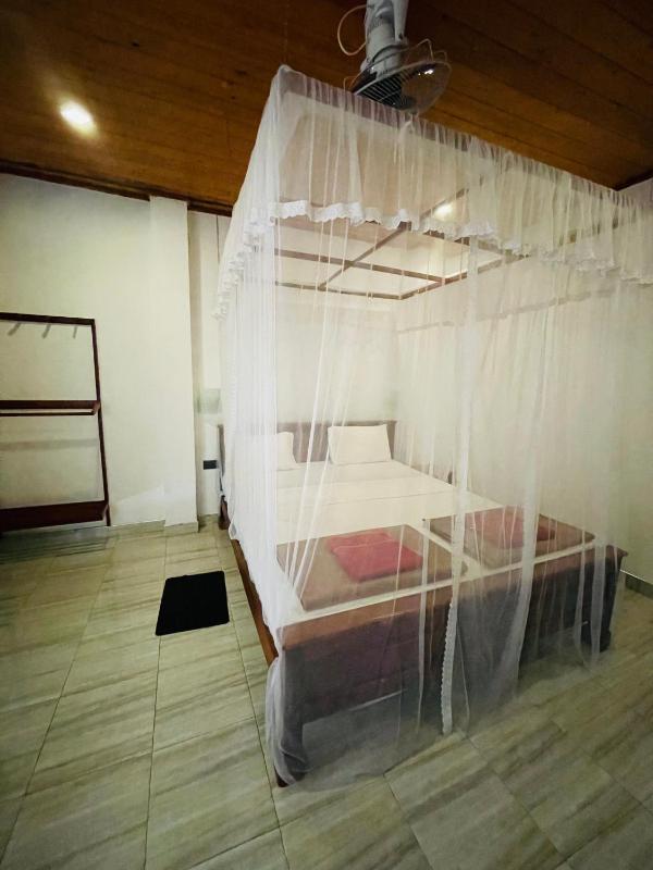 Jade Green Rest Inn - image 13