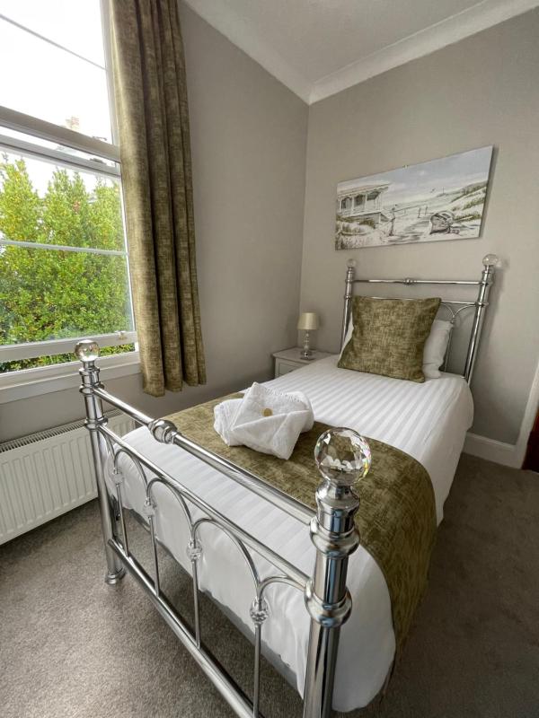 En Suite Single Room image 1