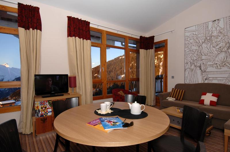 Two-Bedroom Apartment image 3